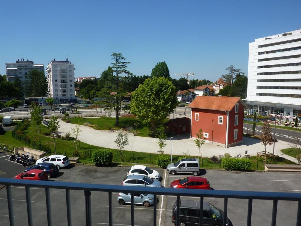 Minerva Apartment *